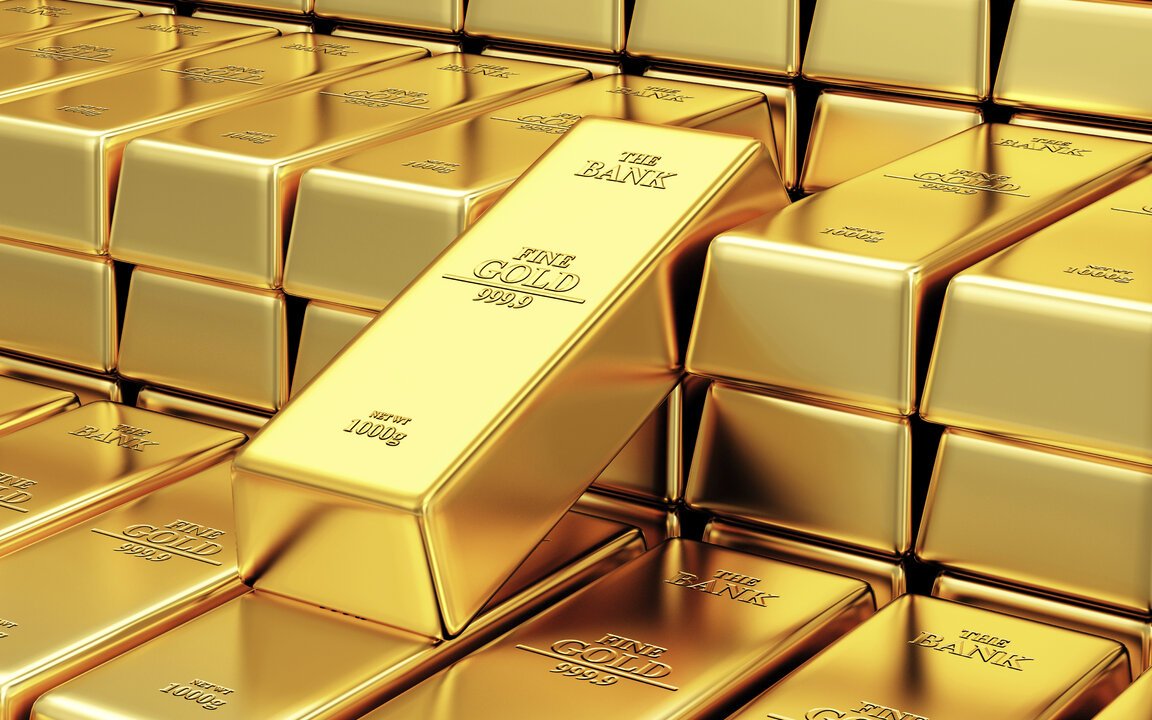 الذهب يبدأ نوفمبر متراجعًا ويبتعد عن 2000 دولار.. ما الذي يحرك الأسعار؟